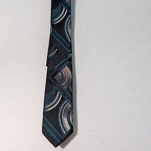 Geometrical Shape Tie 2.5" Wide Blue & White By Directions Made In USA 100% Poly
